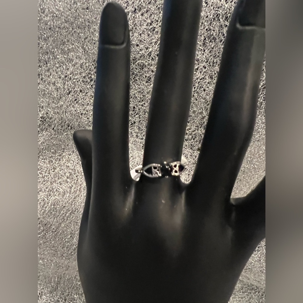 NEW: Elegant Vintage Stackable Style Finger Jewelry Decor